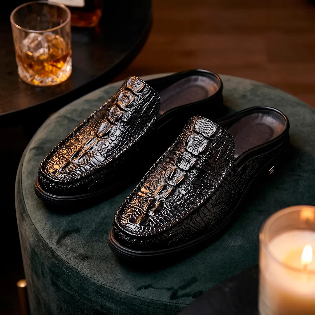 The Chelsea Mule — Black